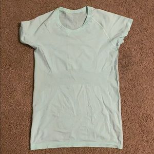 Lululemon short sleeve swiftly